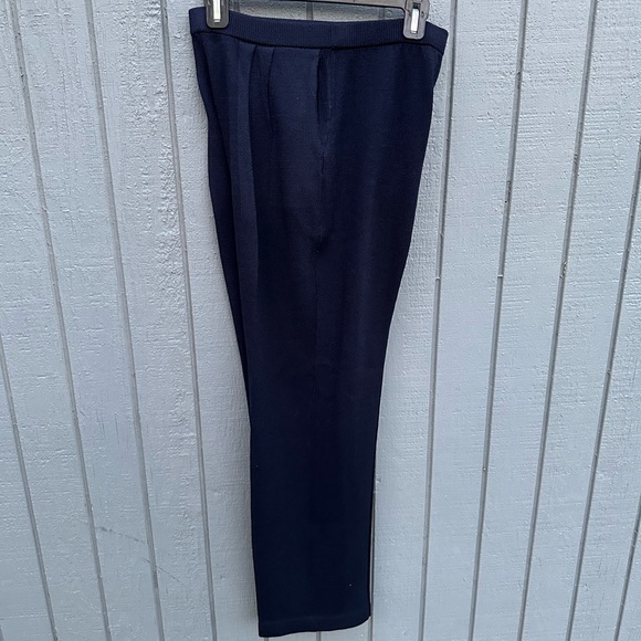 St. John 3 Piece Navy Blue Pant Set - Picture 14 of 16